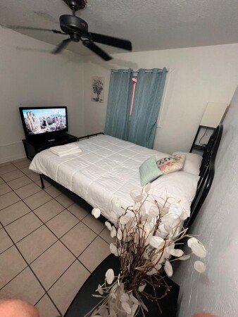 Bed and breakfast 1 bedroom, with air conditioning