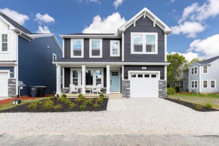 House 10 guests, with jacuzzi