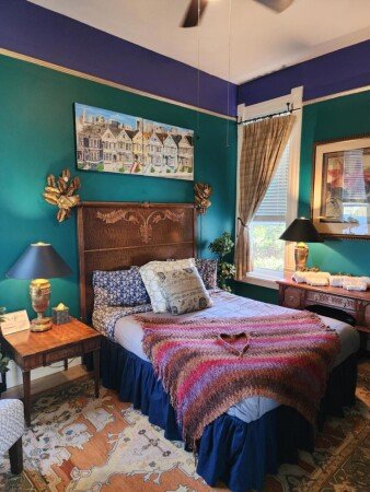 Bed and breakfast 1 bedroom, with garden