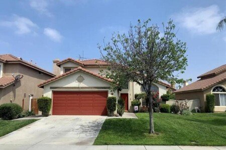 House 8 guests, with jacuzzi