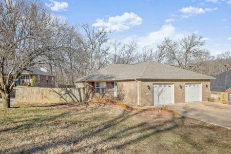House 6 guests, with jacuzzi