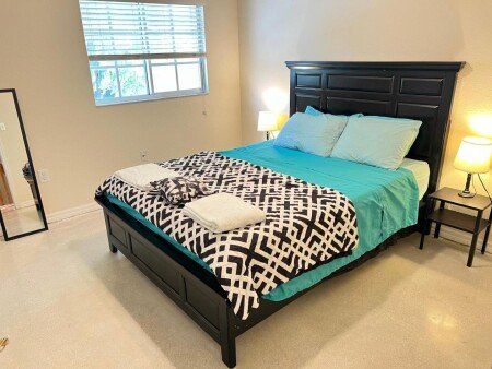 Bed and breakfast 1 bedroom, with garden