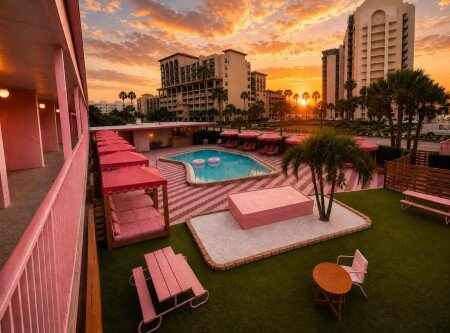 Hotel con piscina