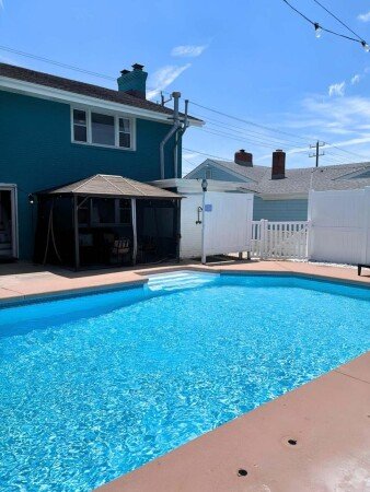 House 3 bedrooms, with jacuzzi