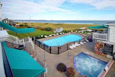 Hotel with jacuzzi