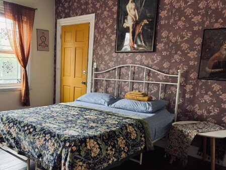 Bed and breakfast 1 guest, with garden