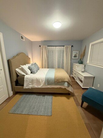 Bed and breakfast 1 bedroom, with garden