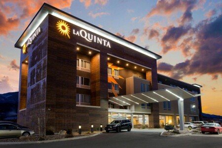 Hotel with jacuzzi
