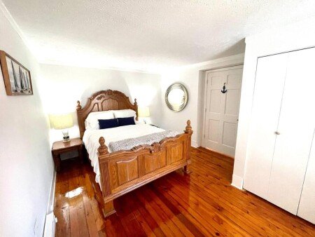 House 2 bedrooms, with garden
