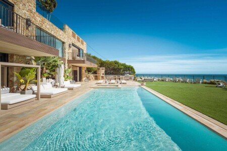 House 5 bedrooms, with jacuzzi