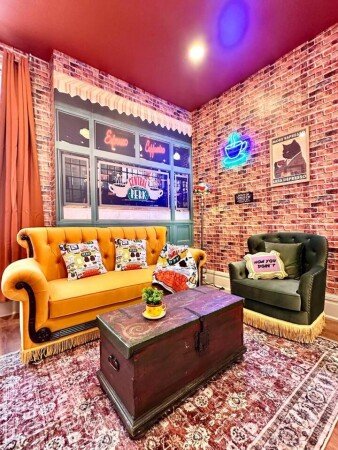House 6 bedrooms, with jacuzzi