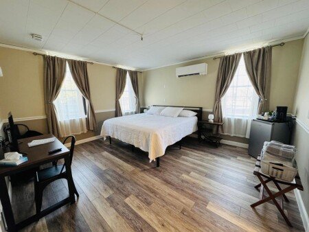 Hotel with wifi