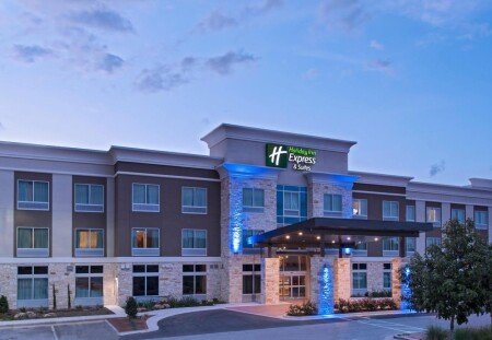Hotel with jacuzzi
