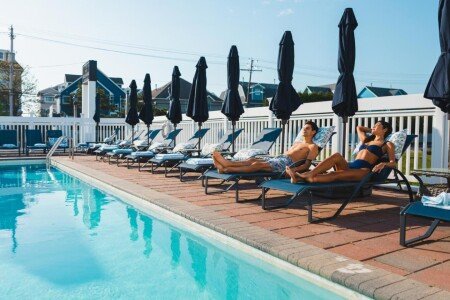 Hotel with pool