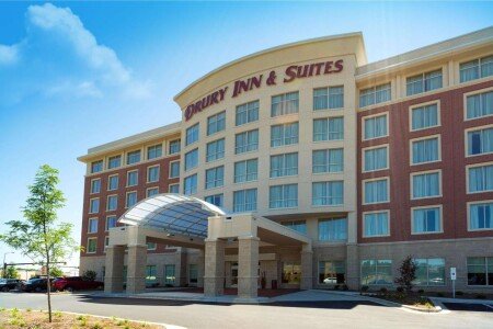 Hotel with jacuzzi