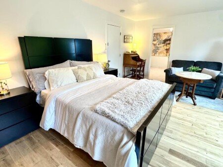 Bed and breakfast 1 bedroom, with garden