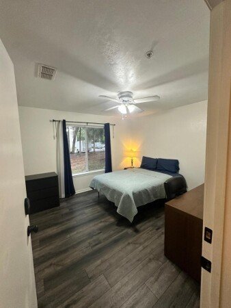 Bed and breakfast 1 bedroom, with pool