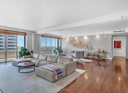 Apartment 4 bedrooms, with pool