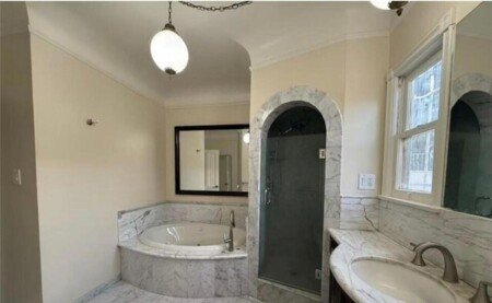 Bed and breakfast 1 bedroom, with jacuzzi