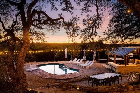 House 1 bedroom, with jacuzzi