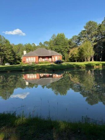House 4 bedrooms, with jacuzzi