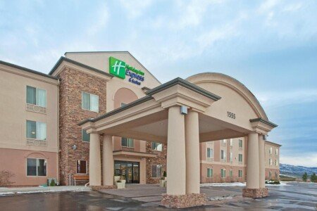 Hotel with jacuzzi