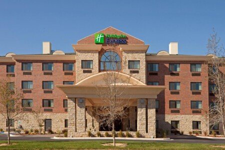 Hotel with jacuzzi