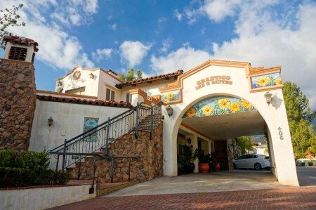 Hotel with jacuzzi
