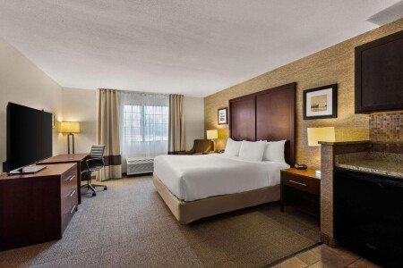 Hostel 4 guests, with pool