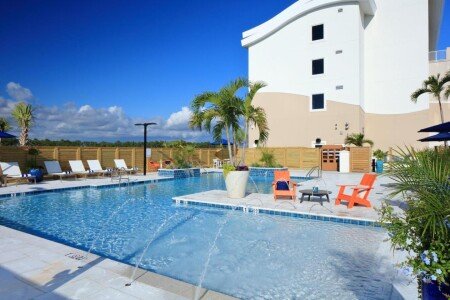 Hotel with jacuzzi