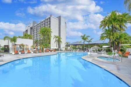 Hotel with jacuzzi