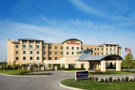Hotel with jacuzzi