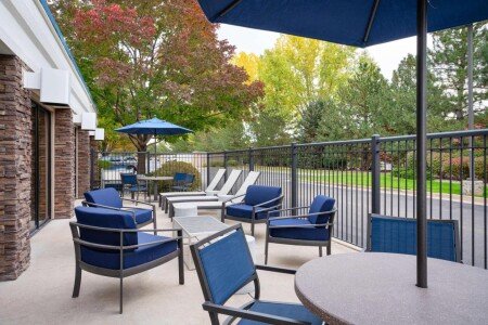 Hotel with jacuzzi