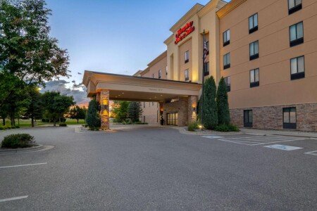 Hotel with jacuzzi