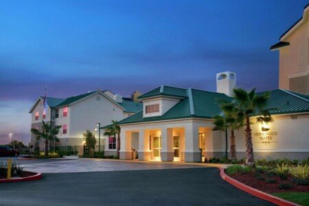 Hotel with jacuzzi