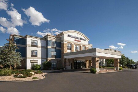 Hotel with jacuzzi