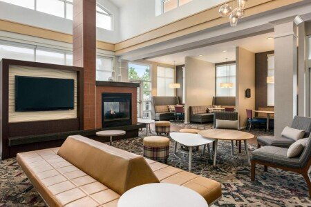 Hotel with jacuzzi