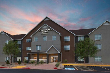 Hotel with jacuzzi