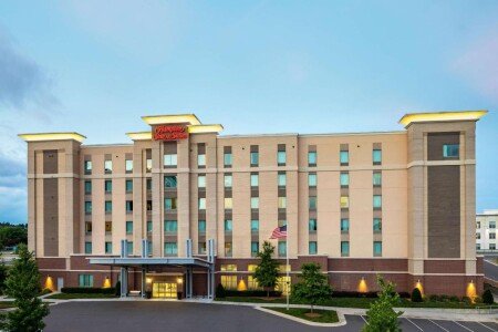 Hotel with pool