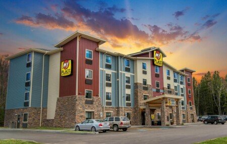 Hotel with air conditioning