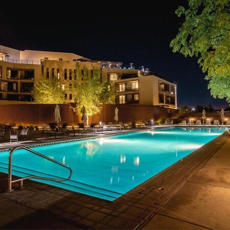 Hotel with jacuzzi