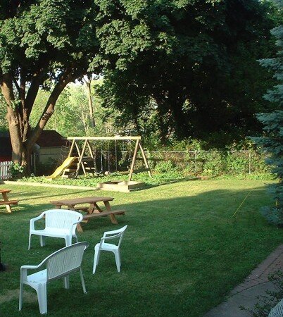 House 12 guests, with jacuzzi