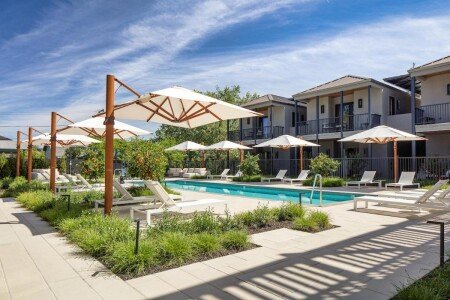 Hotel with jacuzzi