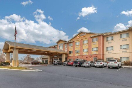 Hotel with jacuzzi