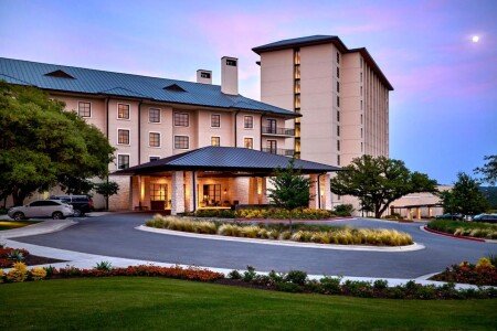 Hotel with jacuzzi