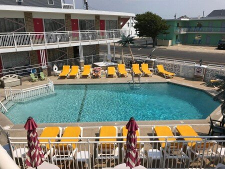 Hotel with pool