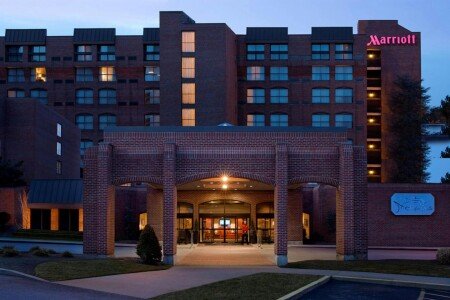 Hotel with jacuzzi