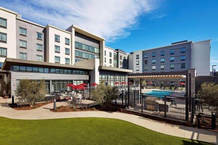 Hotel with jacuzzi