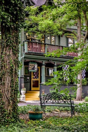 Hostel 3 guests, with garden