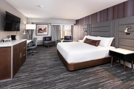 Hotel with jacuzzi